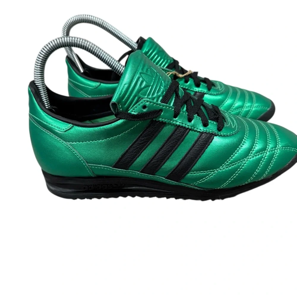 Adidas Originals SL 72 Women’s Metallic Green and Black Sneakers, Size 7. New!